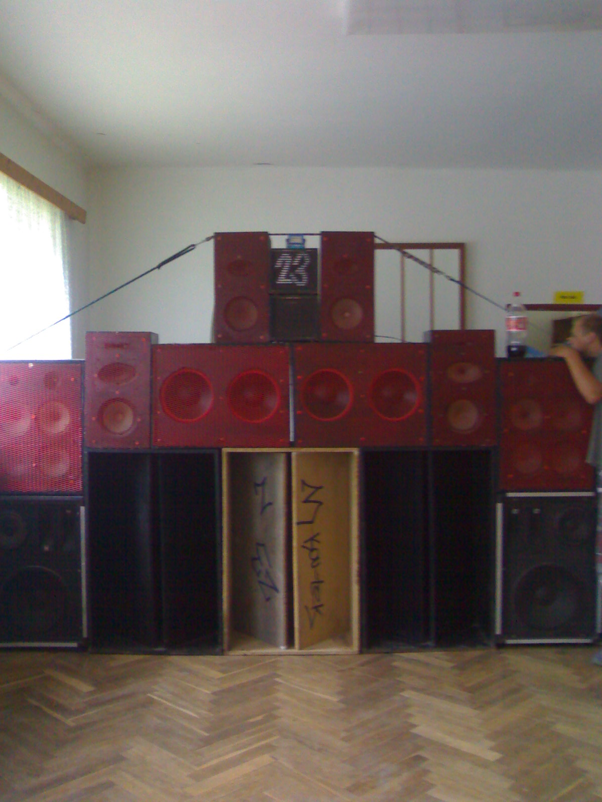 28082007280.jpg